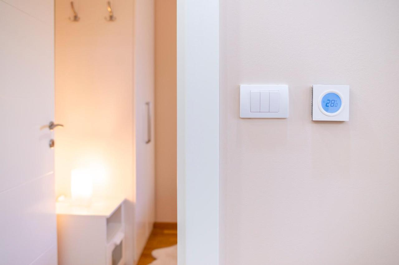 Mili Lux Apartman Нови Сад Екстериор снимка