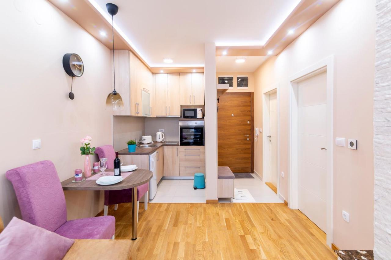 Mili Lux Apartman Нови Сад Екстериор снимка