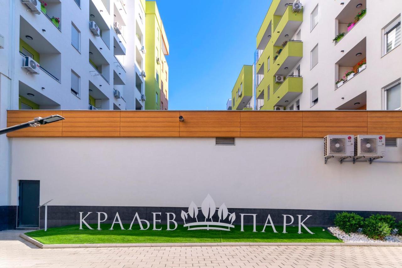 Mili Lux Apartman Нови Сад Екстериор снимка